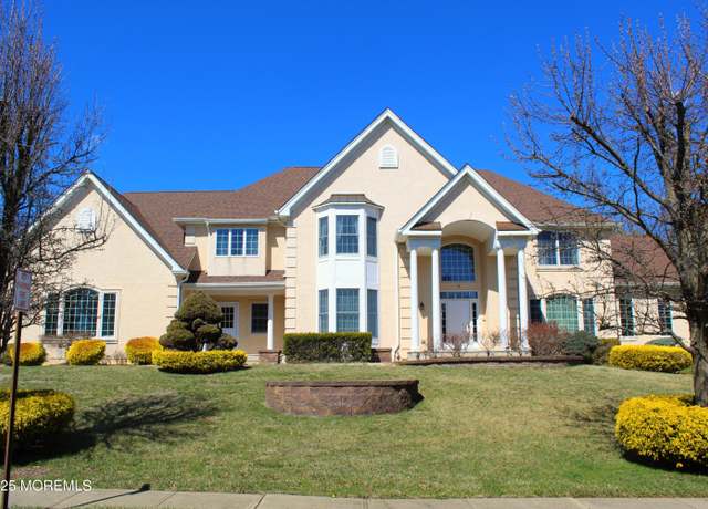 Property at 2 Lecarre Dr, Marlboro, NJ 07746, 5 beds, 4.5 baths