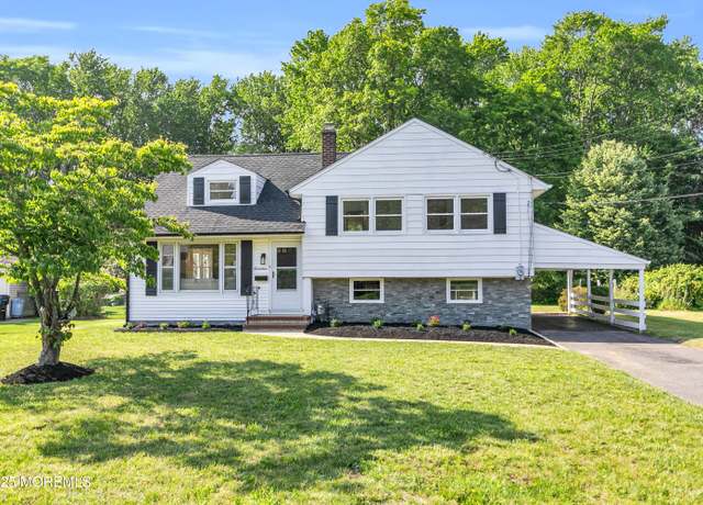 Property at 17 Woods End Rd, Middletown, NJ 07748, 4 beds, 2 baths