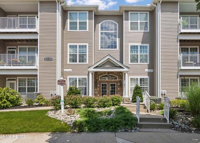 Property at 517 Saint Andrews Pl, Manalapan, NJ 07726, 3 beds, 2 baths