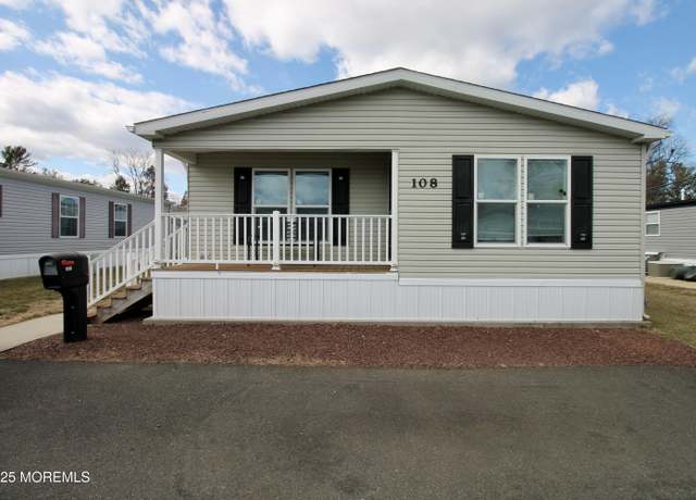 Property at 108 Lane B, Hazlet, NJ 07730, 3 beds, 2 baths