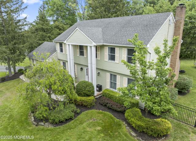 Property at 2 Apple Grove Dr, Holmdel, NJ 07733, 4 beds, 2.5 baths