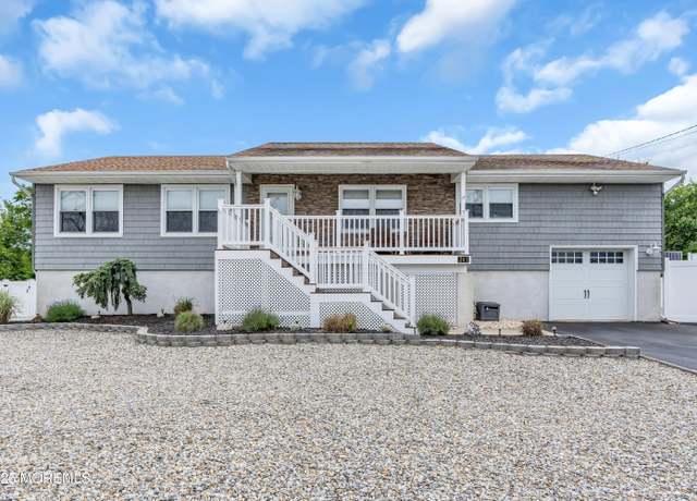 Property at 261 Aldo Dr, Toms River, NJ 08753, 3 beds, 2 baths