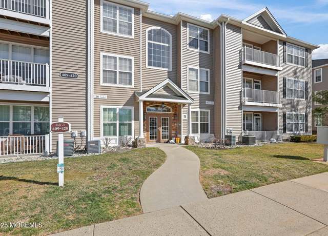 Property at 414 Saint Andrews Pl, Manalapan, NJ 07726, 2 beds, 2 baths