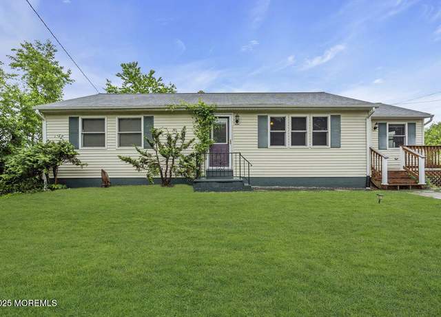 Property at 28 Locust Ln, Plumsted, NJ 08533, 3 beds, 1 bath