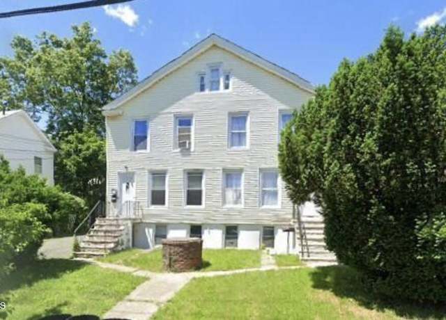 Property at 124 Spruce St, Bloomfield, NJ 07003, 9 beds, 4 baths