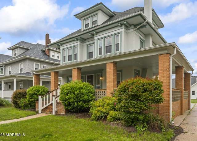 Property at 208 4th Ave, Belmar, NJ 07719, 7 beds, 2.5 baths