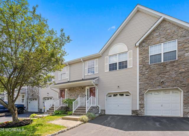 Property at 13 Jill Ct, Franklin Twp, NJ 08873, 3 beds, 2.5 baths