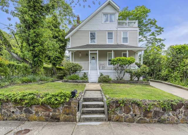 Property at 75 Portland Rd, Highlands, NJ 07732, 4 beds, 2.5 baths