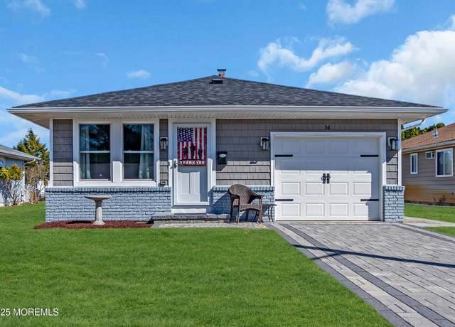 Property at 36 Saint Croix St, Toms River, NJ 08757, 2 beds, 1 bath