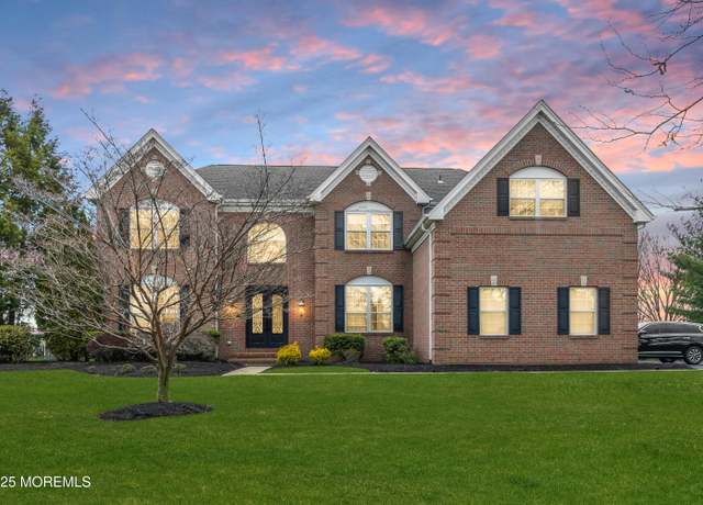 Property at 55 Cliffwood Dr, Allentown, NJ 08501, 4 beds, 3.5 baths