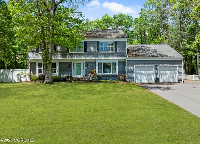 Property at 244 Rivers Edge Ln, Toms River, NJ 08755, 4 beds, 3.5 baths