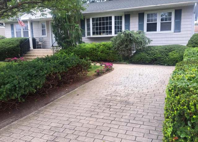 Property at 1229 Gardens Ave, Point Pleasant, NJ 08742, 3 beds, 2 baths
