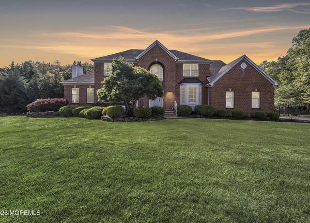 Property at 9 Sarah Ct, Jackson, NJ 08527, 4 beds, 3 baths