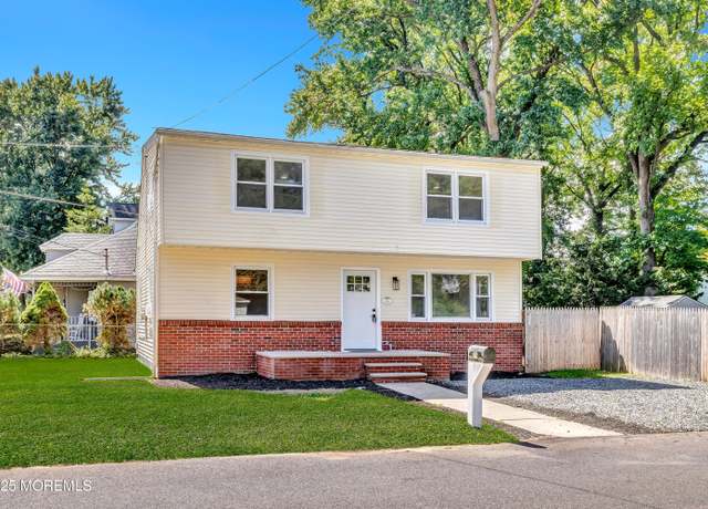 Property at 71 12th St, Hazlet, NJ 07734, 3 beds, 1 bath