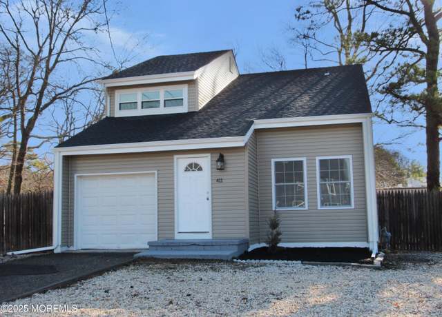 Property at 411 Vannote Pl, Brick, NJ 08723, 3 beds, 1.5 baths