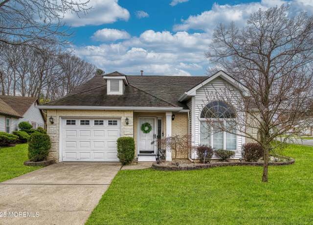 Property at 1792 Buttonwood Ave, Toms River, NJ 08755, 2 beds, 2 baths