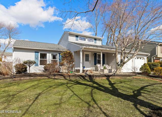 Property at 20 Hedgewood Rd, Howell, NJ 07731, 3 beds, 2 baths