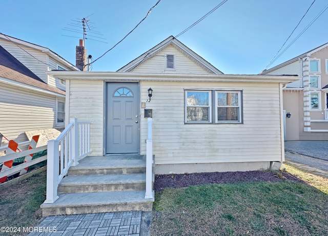 Property at 12 Lohsen Ave, Keansburg, NJ 07734, 2 beds, 1 bath