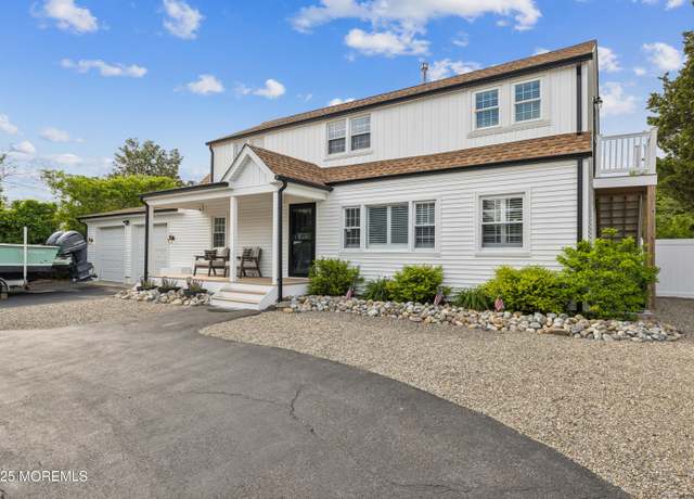 Property at 138 Kelly Ave, Tuckerton, NJ 08087, 5 beds, 3 baths