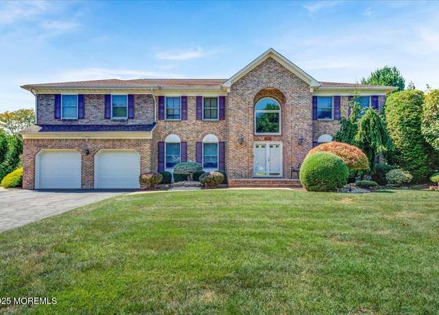 Property at 6 Gloucester Dr, Marlboro, NJ 07746, 5 beds, 3.5 baths