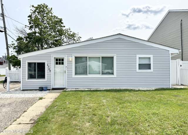 Property at 1700 Binnacle Rd, Forked River, NJ 08731, 3 beds, 1 bath