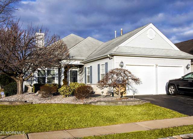 Property at 2 Glasdale Ct, Manchester, NJ 08759, 2 beds, 2 baths
