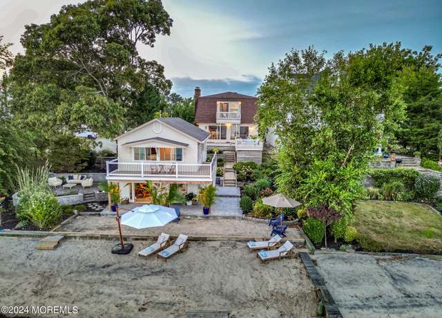Property at 565 Princeton Ave, Brick, NJ 08724, 4 beds, 3 baths