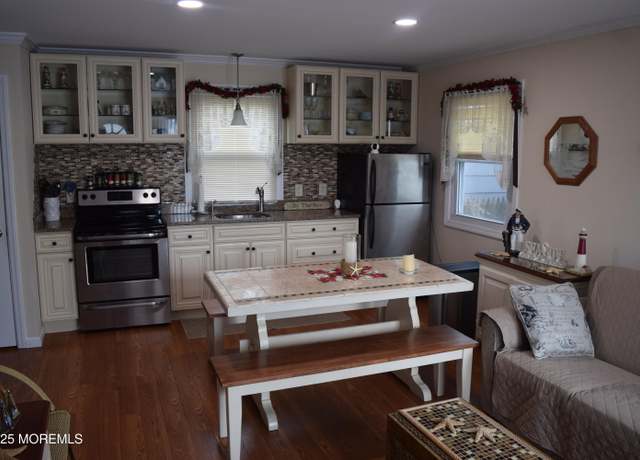 Property at 52 Fremont Ave #3, Seaside Heights, NJ 08751, 1 bed, 1 bath