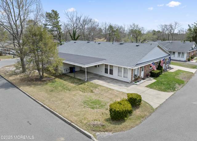 Property at 20 Sycamore Rd Unit D, Manahawkin, NJ 08050, 1 bed, 1 bath