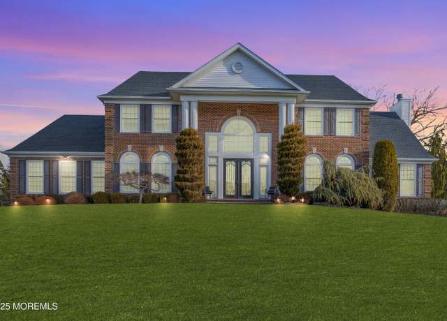 Property at 20 Jackson Cir, Ocean Twp, NJ 07712, 5 beds, 5.5 baths