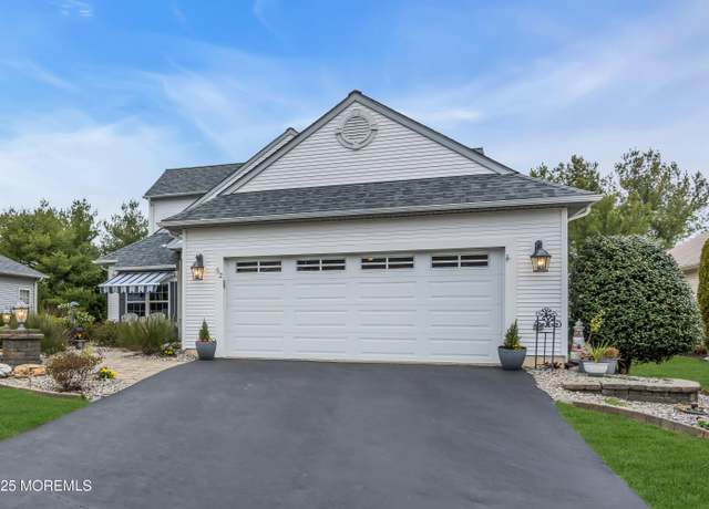 Property at 52 Dante Dr, Manchester, NJ 08759, 3 beds, 3 baths