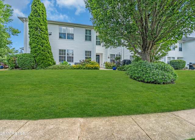 Property at 455 Deuce Dr, Wall, NJ 07719, 2 beds, 2 baths