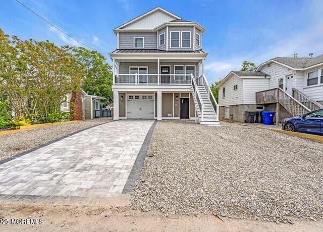 Property at 6 Holly Acres Dr, Brick, NJ 08723, 4 beds, 3 baths