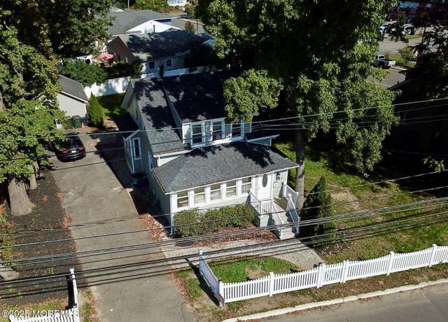 Property at 267 State Route 36, Hazlet, NJ 07730, 2 beds, 1.5 baths