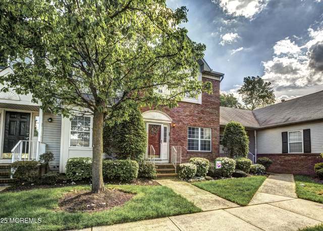 Property at 39 Azimuth Ct #127, Holmdel, NJ 07733, 2 beds, 2.5 baths