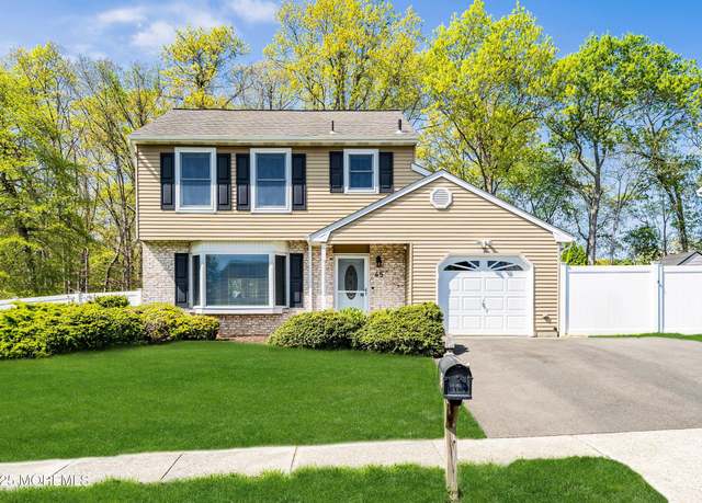 Property at 45 Pinyon St, Howell, NJ 07731, 3 beds, 1.5 baths