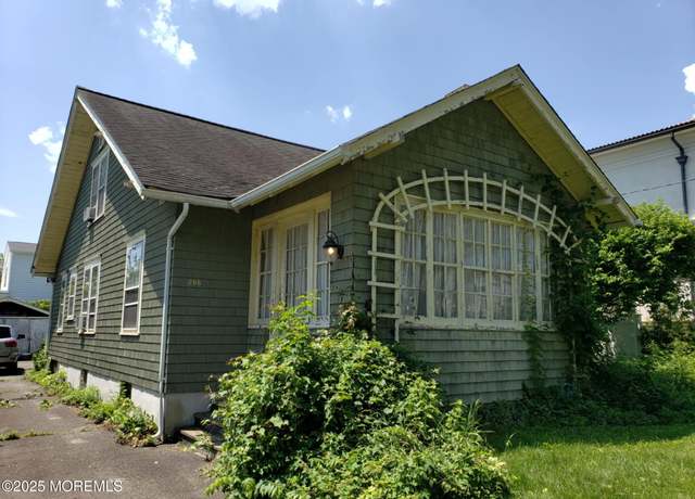 Property at 266 Albert Pl, Elberon, NJ 07740, 4 beds, 2 baths
