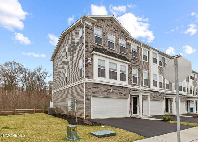 Property at 2101 Mcdowell Rd #2101, Monroe, NJ 08831, 4 beds, 3.5 baths