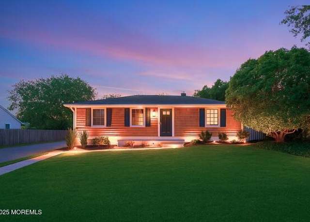 Property at 303 Terrace Ave, Toms River, NJ 08753, 3 beds, 2 baths