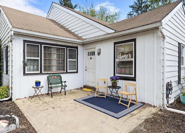 Property at 12 Dover Walk, Toms River, NJ 08753, 2 beds, 1 bath