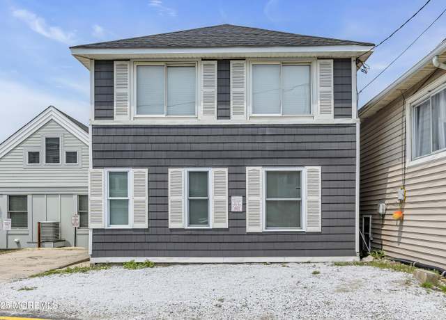 Property at 9 Danby Pl, Point Pleasant Beach, NJ 08742, 7 beds, 2 baths