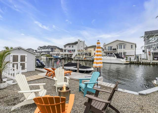 Property at 109 Monterey Dr, Brick, NJ 08723, 3 beds, 2 baths