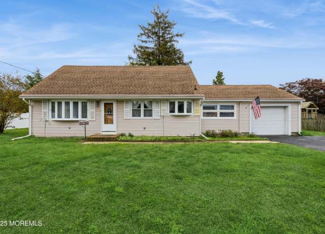 Property at 2174 Begonia Ave, Sea Girt, NJ 08750, 2 beds, 2 baths