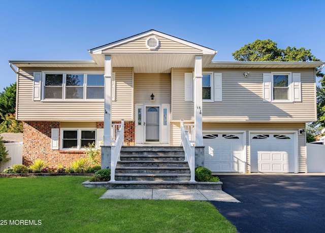 Property at 15 Bristlecone Dr, Howell, NJ 07731, 4 beds, 3 baths
