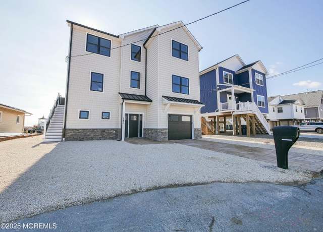 Property at 140 E Sail Dr, Little Egg Harbor, NJ 08087, 4 beds, 3 baths