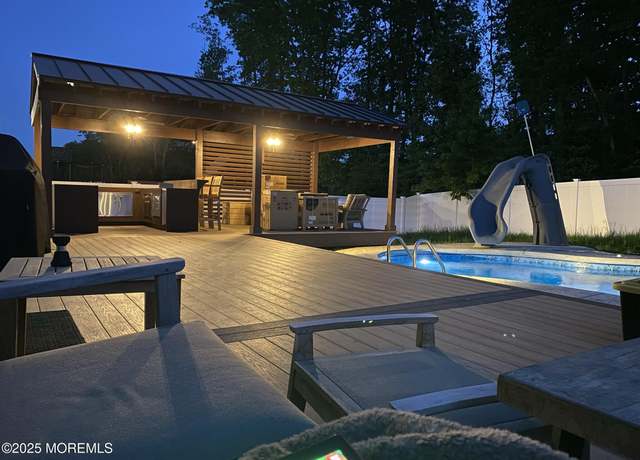 Property at 4 Christopher Dr, Howell, NJ 07731, 5 beds, 4 baths