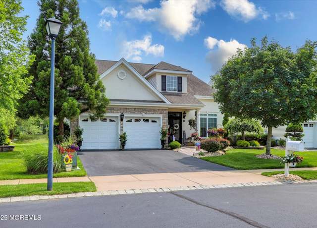 Property at 8 Crawford Rd, Manalapan, NJ 07726, 4 beds, 3 baths