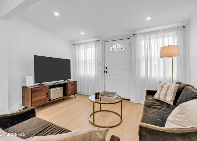 Property at 163 Seabreeze Ave, North Middletown, NJ 07748, 1 bed, 1 bath