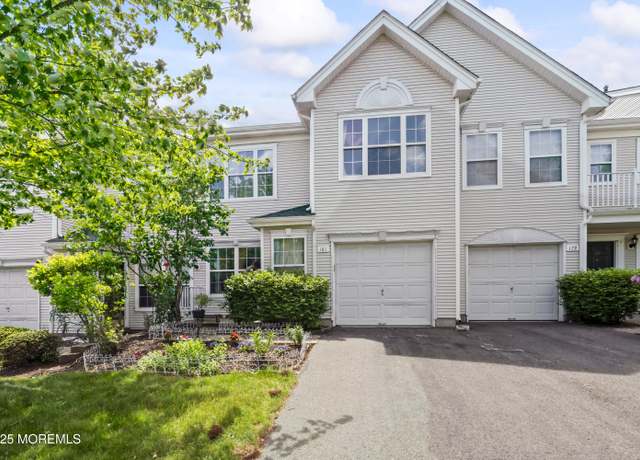 Property at 181 Windsong Cir #3, East Brunswick, NJ 08816, 3 beds, 2.5 baths