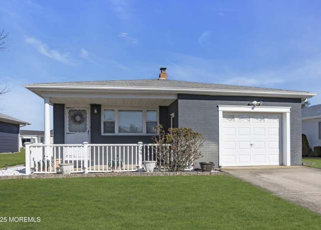 Property at 239 Bonaire Dr, Toms River, NJ 08757, 2 beds, 2 baths
